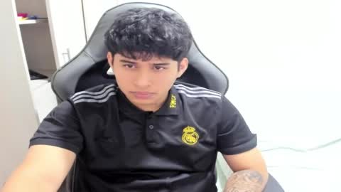 jhonny_dickm online show from October 13, 1:11 am