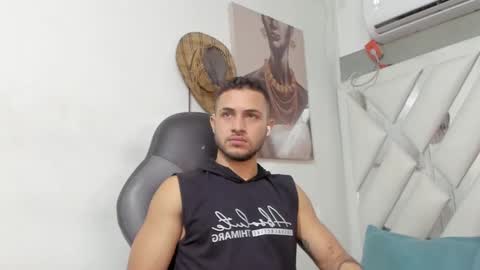 Snapshot of jhonny_flames7 chatting on January 12, 3:39 am jhonny online show from January 12, 3:39 am