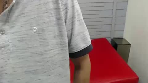 Snapshot of jhontorres018 chatting on February 27, 12:30 am jhontorres018 online show from February 27, 12:30 am