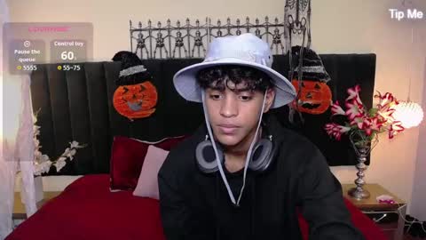 jhos online show from November 3, 1:13 pm