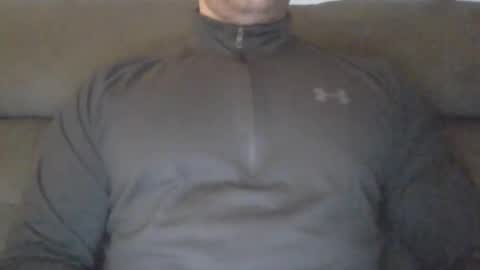 Snapshot of jimbone97 chatting on October 1, 5:39 pm jimbone97 online show from October 1, 5:39 pm