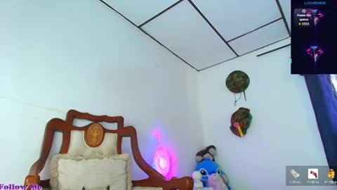 Jimm  Independent Model  online show from January 16, 1:47 pm