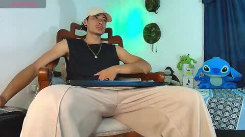 Jimm  Independent Model  online show from October 13, 12:49 am