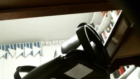 jimwellhung online show from October 1, 3:21 am