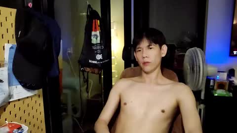 jj_jayjayq online show from December 14, 8:05 pm