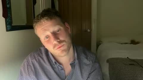 jjjamesxx online show from October 3, 1:32 am