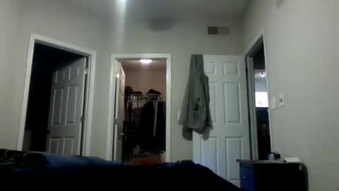 jmeaty5 online show from October 11, 11:42 pm