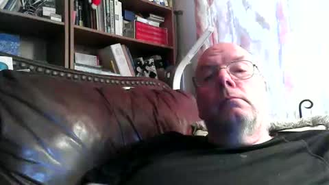 jmky2011 online show from March 6, 4:59 pm