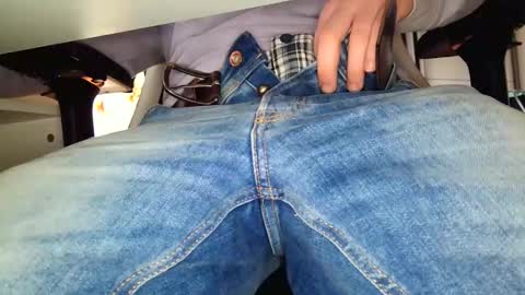 jo_0815 online show from February 1, 1:43 pm