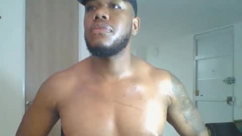 JOAN SAENZ online show from November 25, 2:35 am