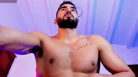 JOAO BATISTA online show from February 13, 8:36 pm