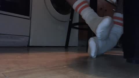 GUILLAUME feet and socks online show from January 11, 8:11 am