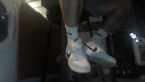 GUILLAUME feet and socks online show from January 28, 7:22 am