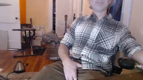 joebo7575 online show from February 2, 11:46 pm