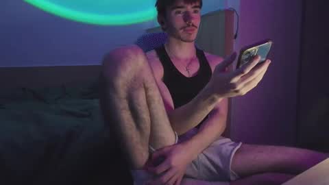 JoeOsulli online show from October 28, 8:55 pm