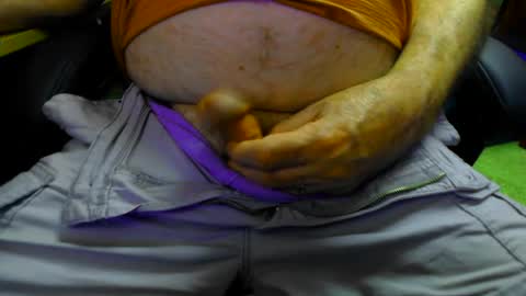 joeyballs123 online show from August 4, 9:52 pm