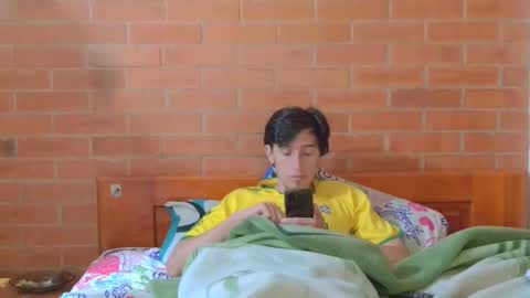 johan70nsexy online show from March 7, 7:00 pm