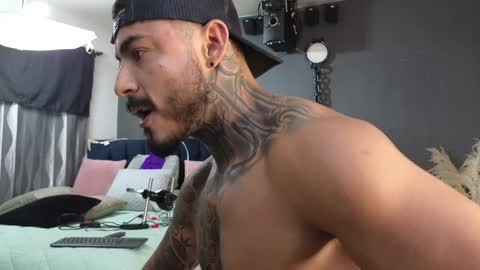 John  online show from January 31, 7:29 pm