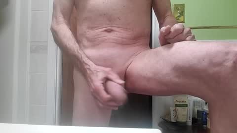 Snapshot of johnlong71 chatting on March 3, 11:59 am johnlong71 online show from March 3, 11:59 am