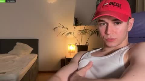 Johnny online show from June 14, 8:00 pm