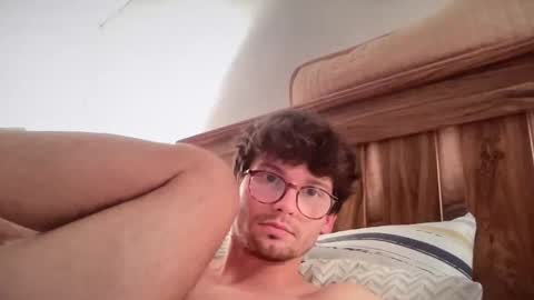 Johnny online show from October 26, 7:43 am