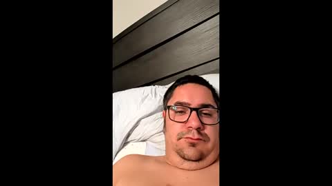 johnnyd97xj970337 online show from December 22, 2:03 pm