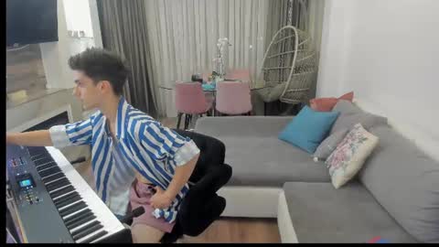 Johnny k. online show from July 13, 7:38 pm