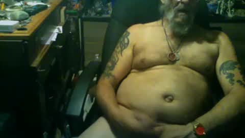 johnnyshung1 online show from November 16, 5:15 pm