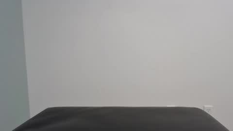 Johnny online show from February 24, 6:25 am