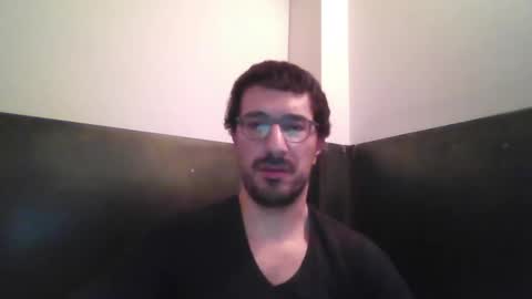 Snapshot of johnparis7575 chatting on January 3, 10:19 pm Johnfrench online show from January 3, 10:19 pm