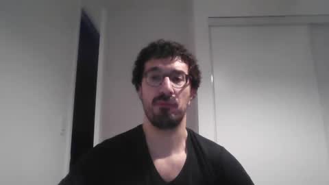 Snapshot of johnparis7575 chatting on January 27, 10:27 pm Johnfrench online show from January 27, 10:27 pm