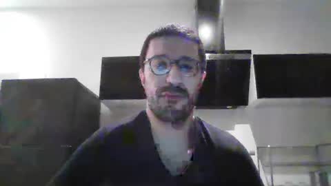 Snapshot of johnparis7575 chatting on February 8, 12:38 am Johnfrench online show from February 8, 12:38 am