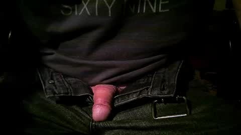 Snapshot of jointhechat chatting on January 12, 4:31 am Dirty Harry online show from January 12, 4:31 am