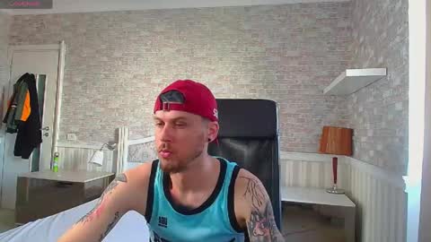 JonahShaw online show from May 25, 5:35 am