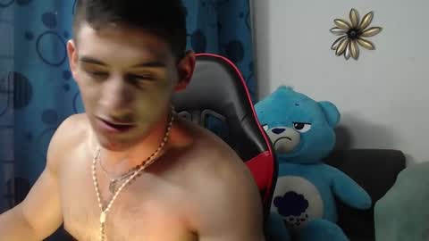 jonathancast08 online show from December 10, 6:38 pm