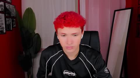 Jonny online show from November 14, 5:10 am