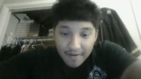 Snapshot of jono100275976 chatting on October 14, 4:19 am Joko online show from October 14, 4:19 am