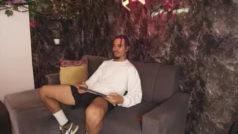 jordan online show from March 3, 12:34 pm