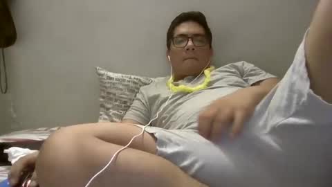 Snapshot of joselino249595_ chatting on January 2, 6:40 am TwinkJoselinoHot online show from January 2, 6:40 am