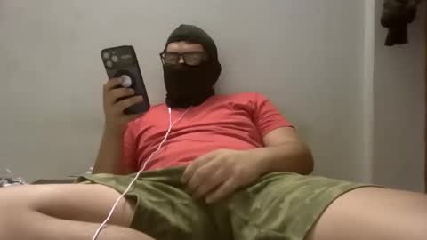 Snapshot of joselino249595_ chatting on December 10, 8:08 am TwinkJoselinoHot online show from December 10, 8:08 am