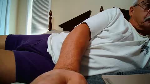 josephgr2021 online show from October 5, 6:23 pm