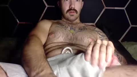 Josiah Coffee online show from November 19, 4:23 am