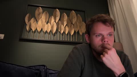 JoyBoy online show from December 27, 11:42 pm