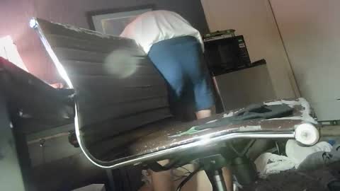 jrwon713288415 online show from May 21, 11:37 am