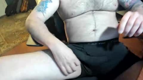 jsimon04 online show from March 19, 4:26 am