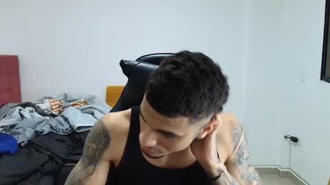 juan_gomez_1 online show from November 30, 12:56 am