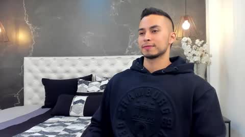 juan_muscle online show from November 14, 3:10 am