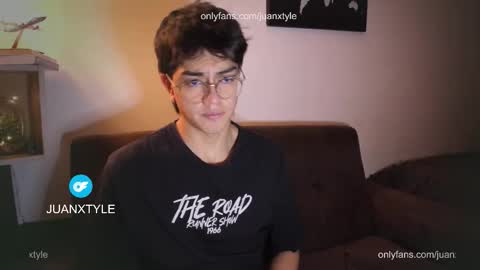 . online show from October 25, 2:24 am