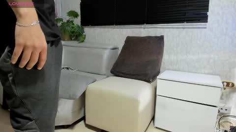 Juan David online show from April 16, 12:49 pm