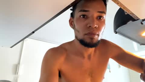 juanexfox online show from April 6, 6:31 pm